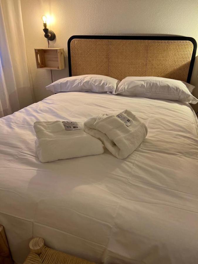 Apartamento Turistico R. Gonzalez Abreu Seville Luaran gambar