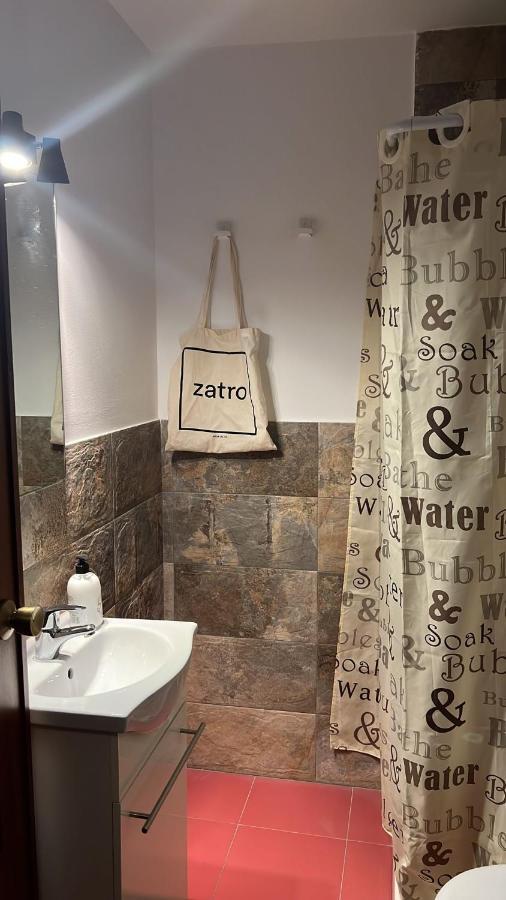 Apartamento Turistico R. Gonzalez Abreu Seville Luaran gambar