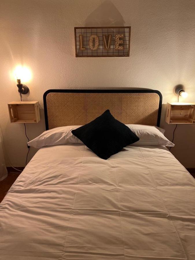 Apartamento Turistico R. Gonzalez Abreu Seville Luaran gambar