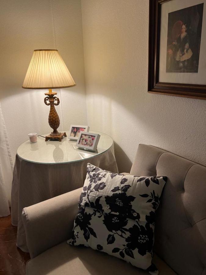 Apartamento Turistico R. Gonzalez Abreu Seville Luaran gambar