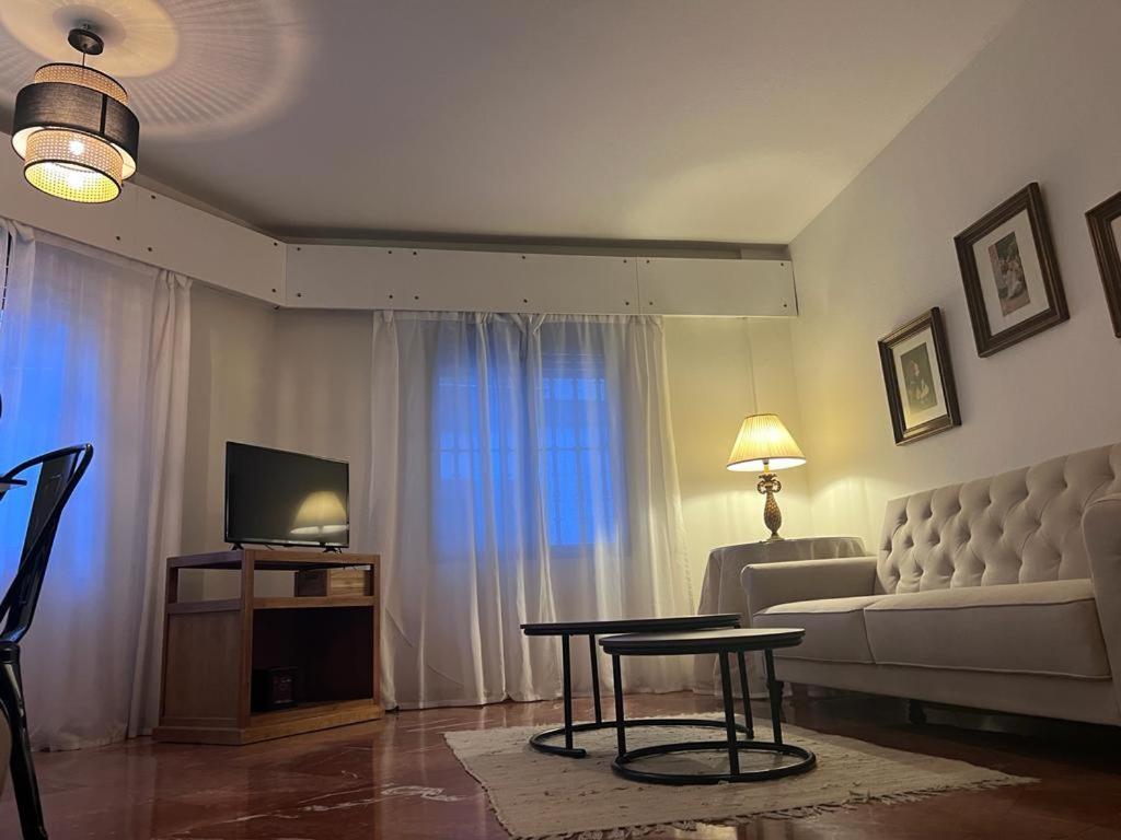 Apartamento Turistico R. Gonzalez Abreu Seville Luaran gambar