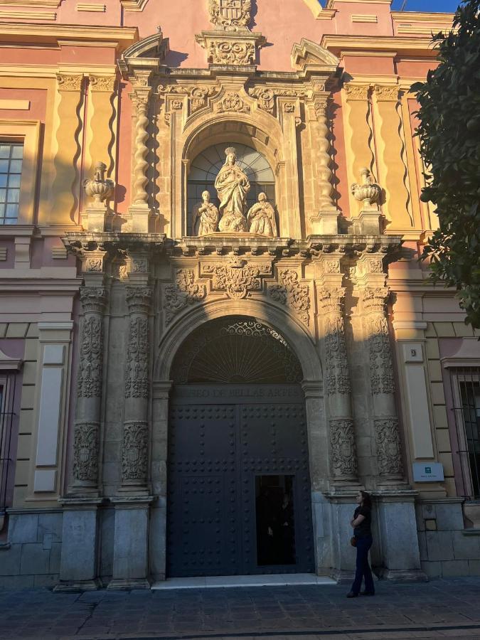 Apartamento Turistico R. Gonzalez Abreu Seville Luaran gambar